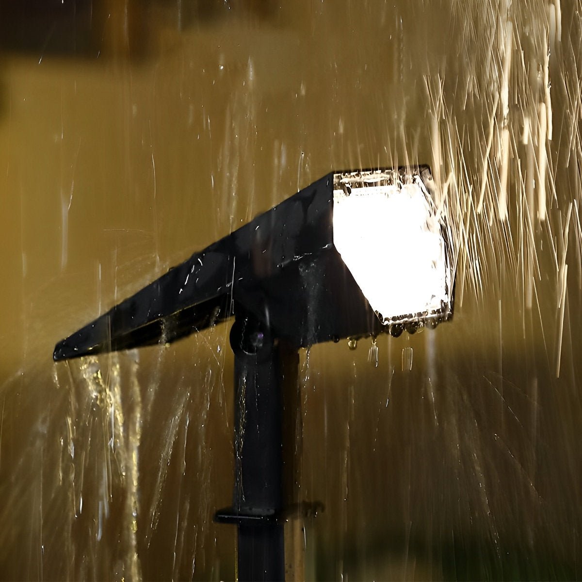 Adjustable Waterproof Multicolor Solar Spot Light With Sensor Landscape Lighting