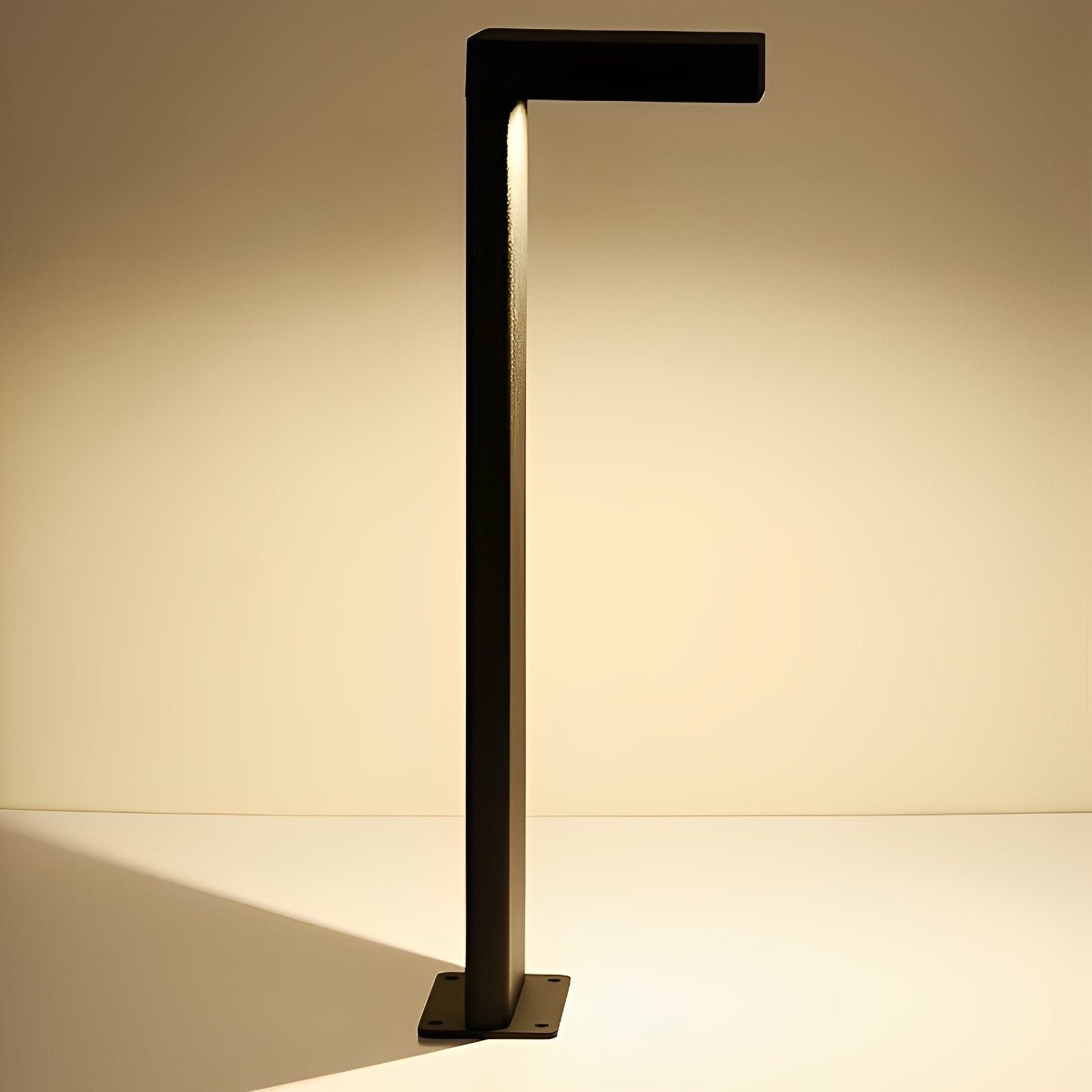 Waterproof Aluminum LED Black Modern Outdoor Pathway Walky Lawn Lights