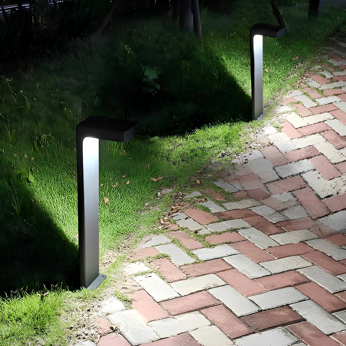 Waterproof Aluminum LED Black Modern Outdoor Pathway Walky Lawn Lights