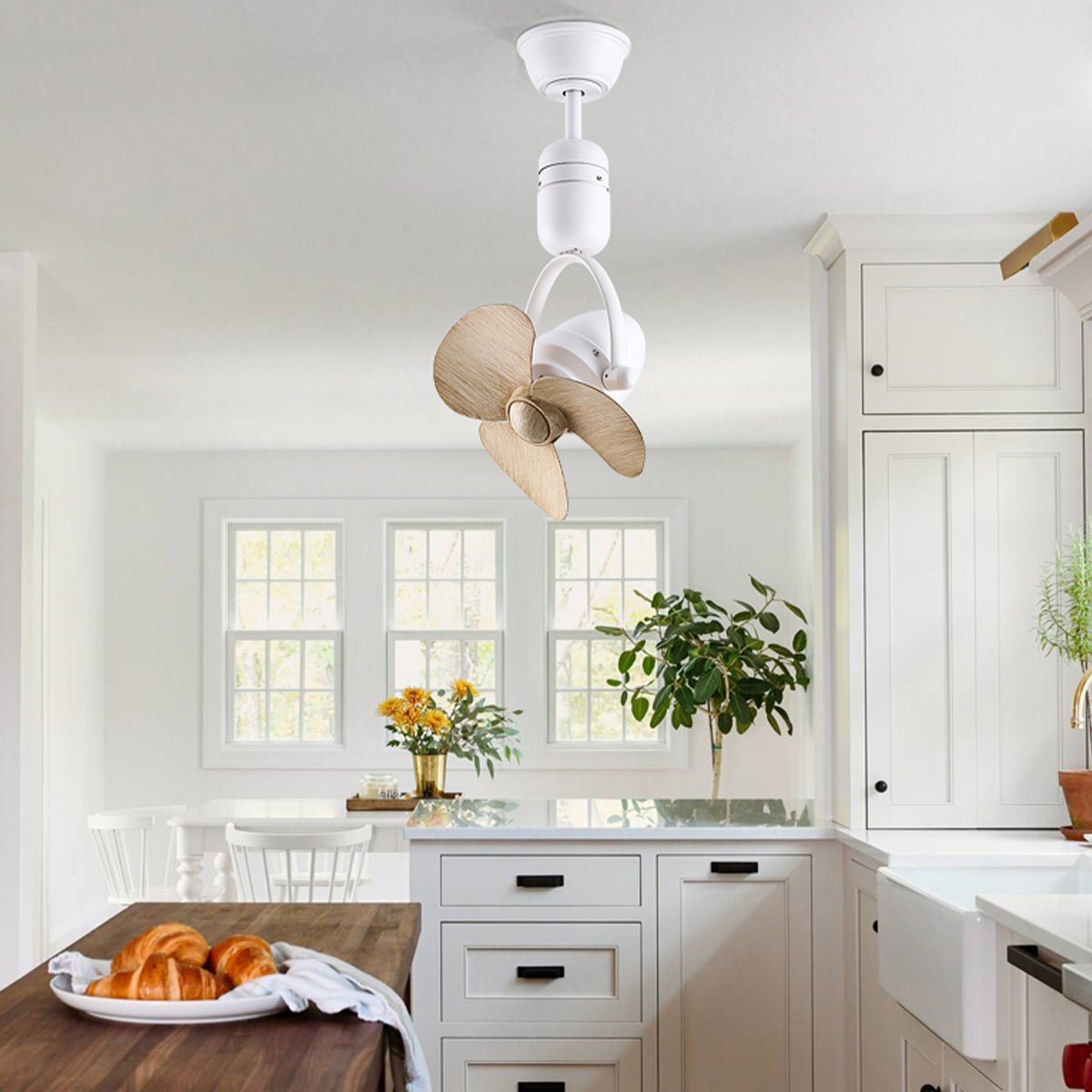 Modern 300° Rotation 6-Speed Ceiling Fan