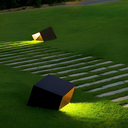 Modern Cube Garden LED Outdoor Post Light