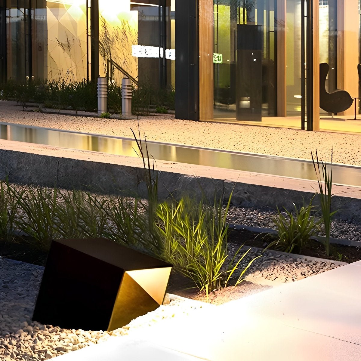 Modern Cube Garden LED Outdoor Post Light