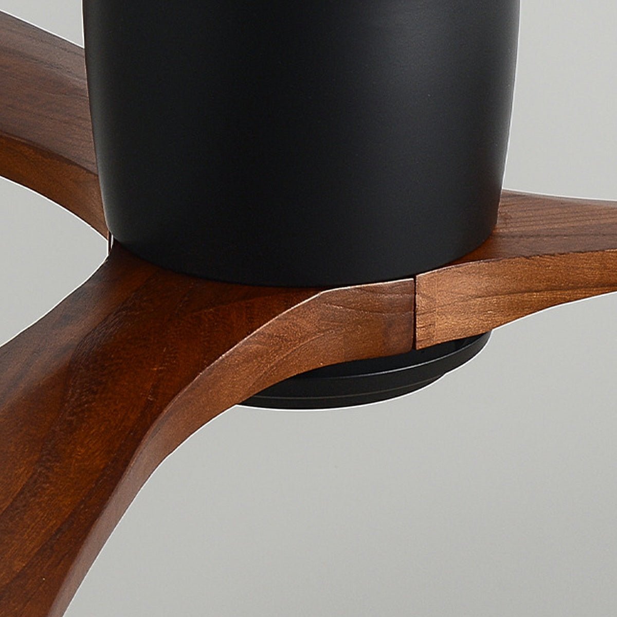 Modern Nordic Minimalist Wood Grain Reverse 6-Speed Inverter Ceiling Fan Light