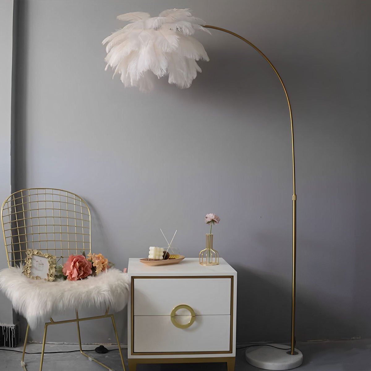 Modern Romantic Style Ostrich Feather Adjustable LED Floor Lamp