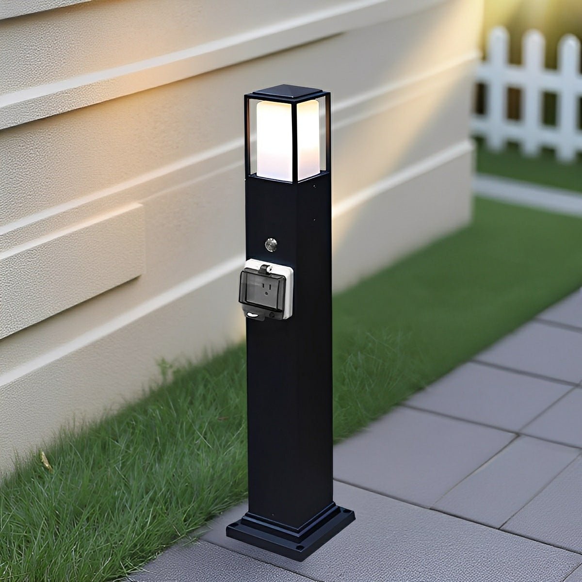 Modern Waterproof Outdoor LED Landscape Path Lights with Socket Charging Station