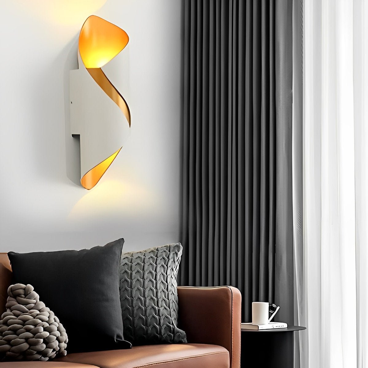 Outdoor LED Up and Down Light Waterproof Modern Wall Sconce Lighting