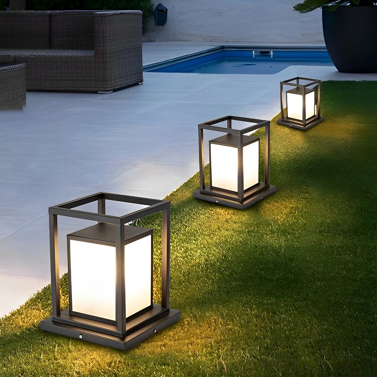 Outdoor Waterproof LED Black Modern Outdoor Fence Post Lights