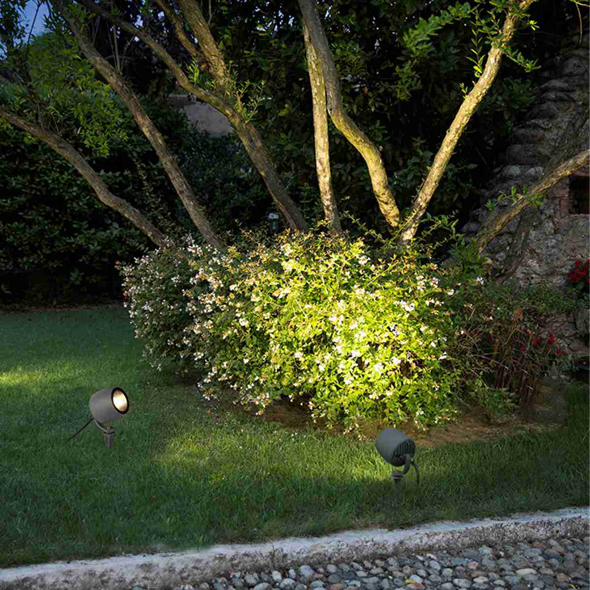 Outdoor Waterproof Round COB Spot Lights Trees Lights