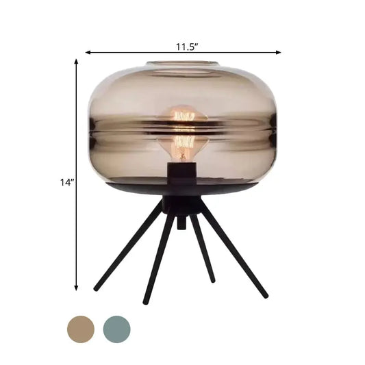 QuadraLight table lamp with unique four-legged design - dimensions.