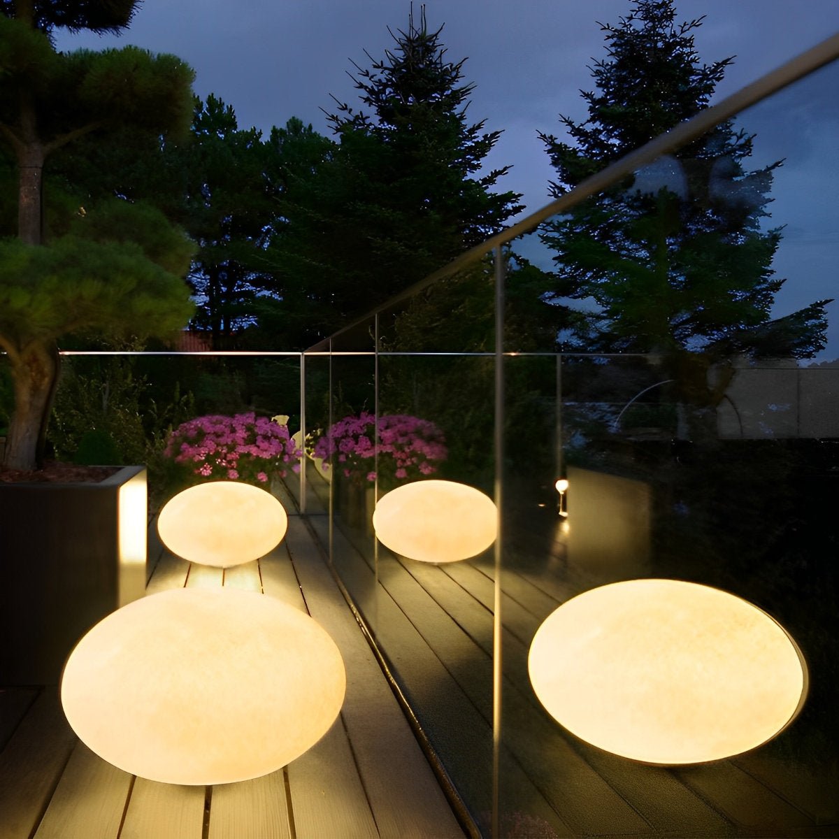 Resin Cobblestone Waterproof LED Lawn Lights Outdoor Floor Lamp
