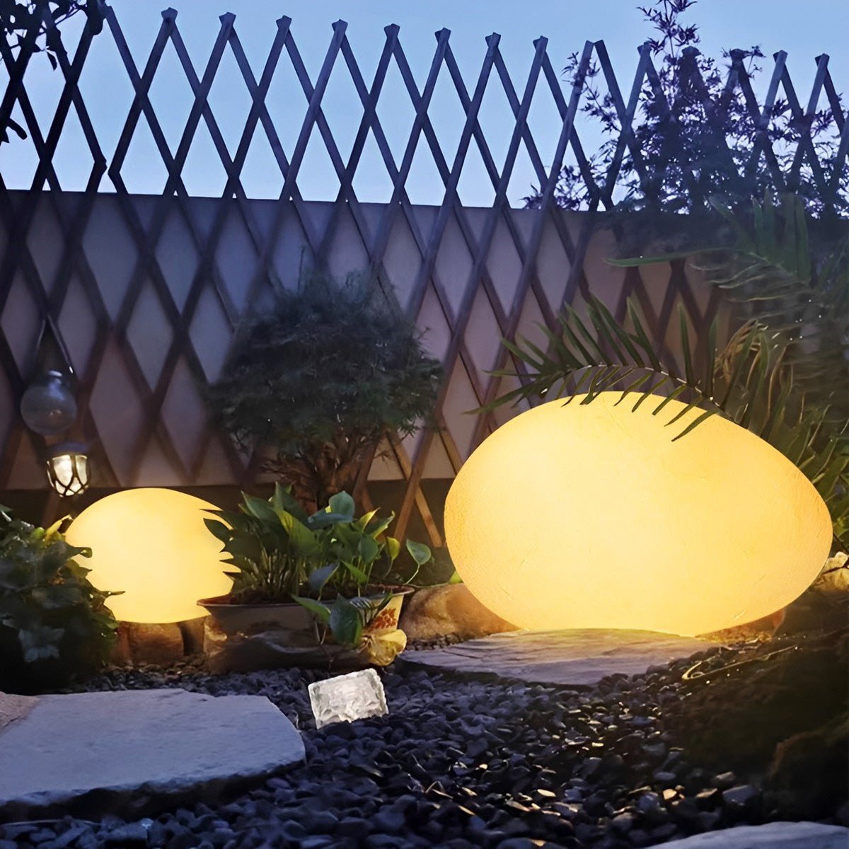 Resin Cobblestone Waterproof LED Lawn Lights Outdoor Floor Lamp