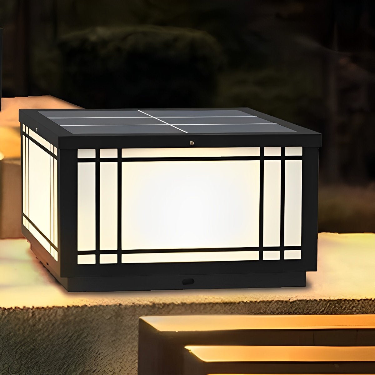 Retro Grilles Waterproof LED Fence Post Lights