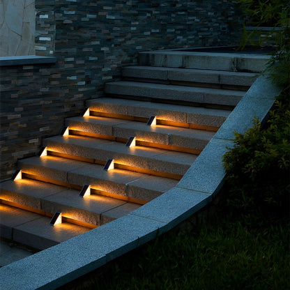 Triangular Intelligent Waterproof LED Solar Outdoor Step Lights Stairs Light