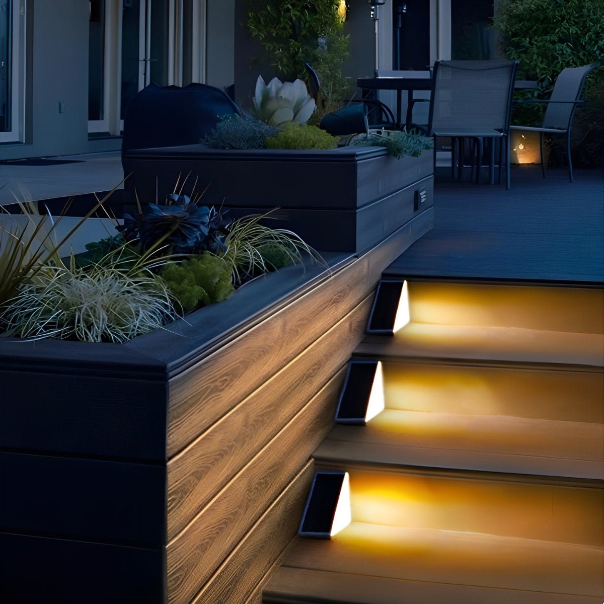 Triangular Intelligent Waterproof LED Solar Outdoor Step Lights Stairs Light