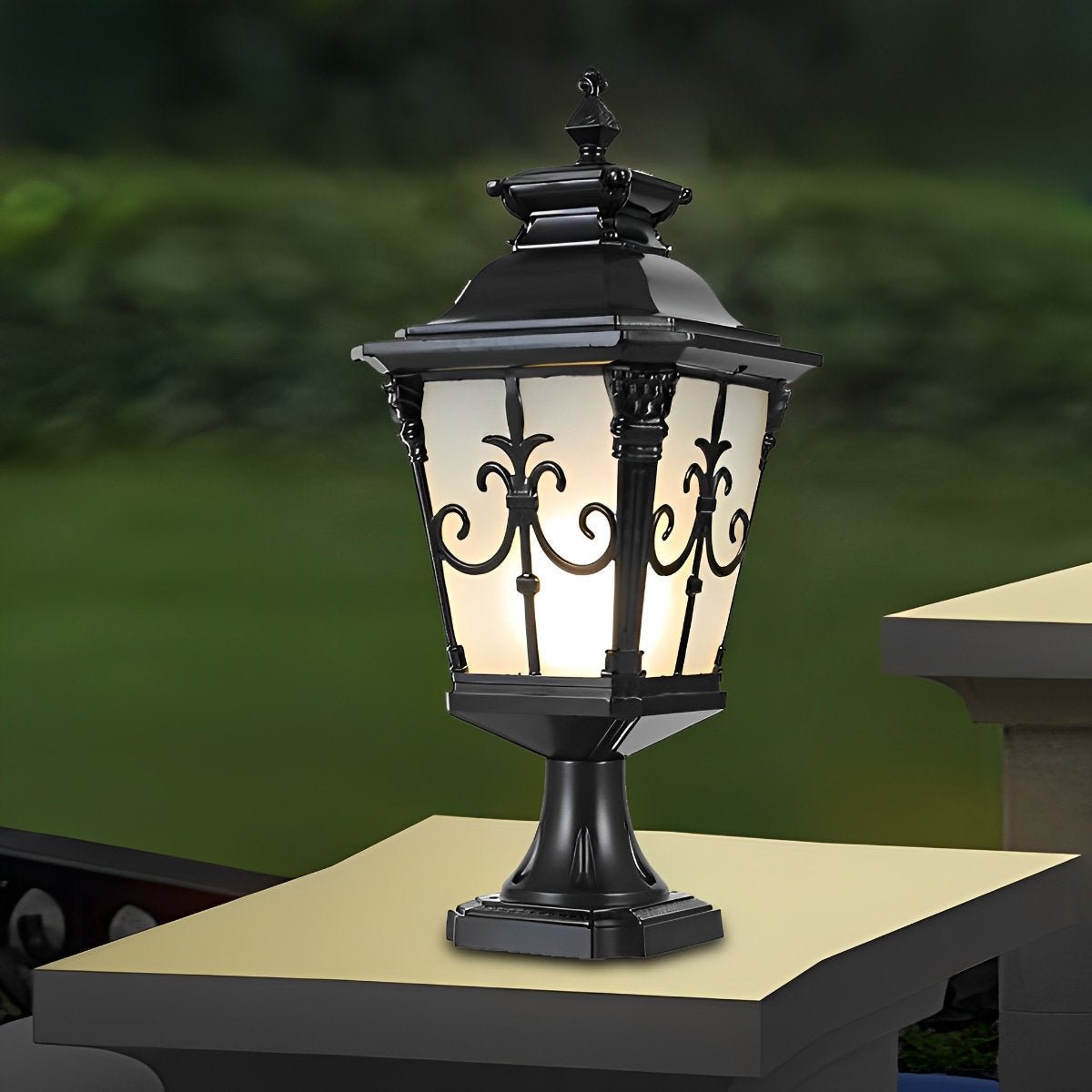 Victorian Style Fence Post Lights LED Garden Lamp Column Light Pillar Lam