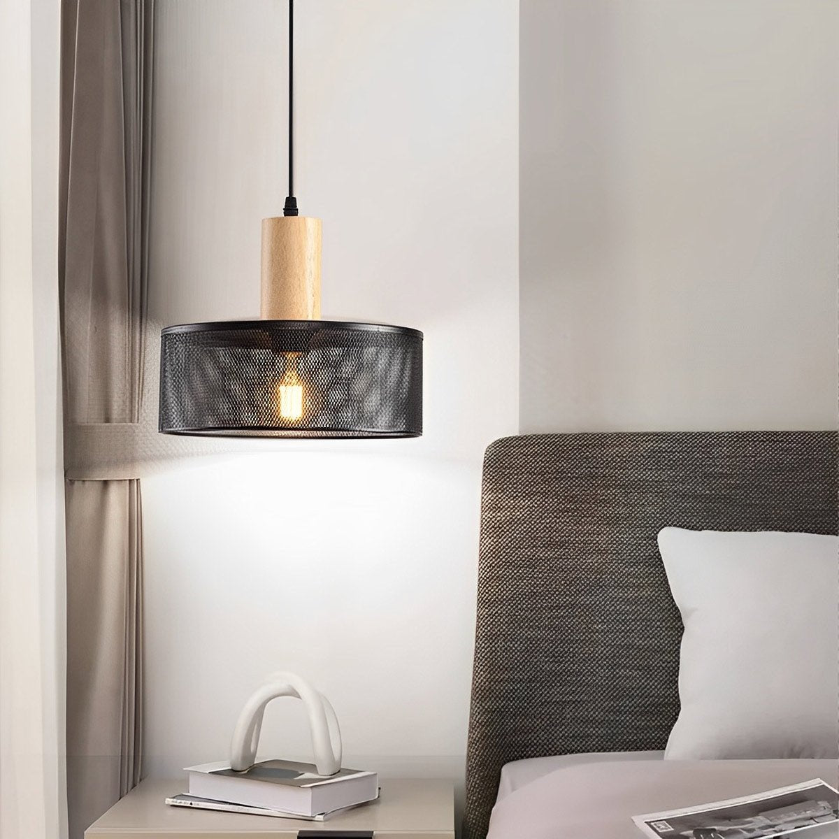 Vintage Minimalist Industrial Iron Mesh Bar LED Pendant Lights