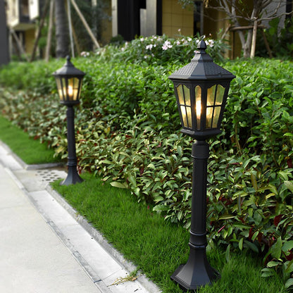 Vintage Waterproof Tower Outdoor LED Landscape Lighting