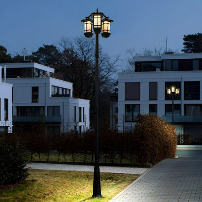 Waterproof Black Modern Outdoor Pole Lights Public Lighting