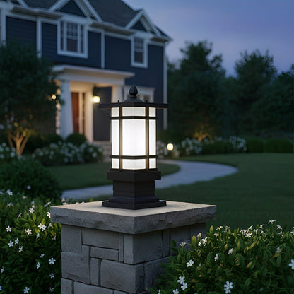 Waterproof Black Vintage Fence Post Lights