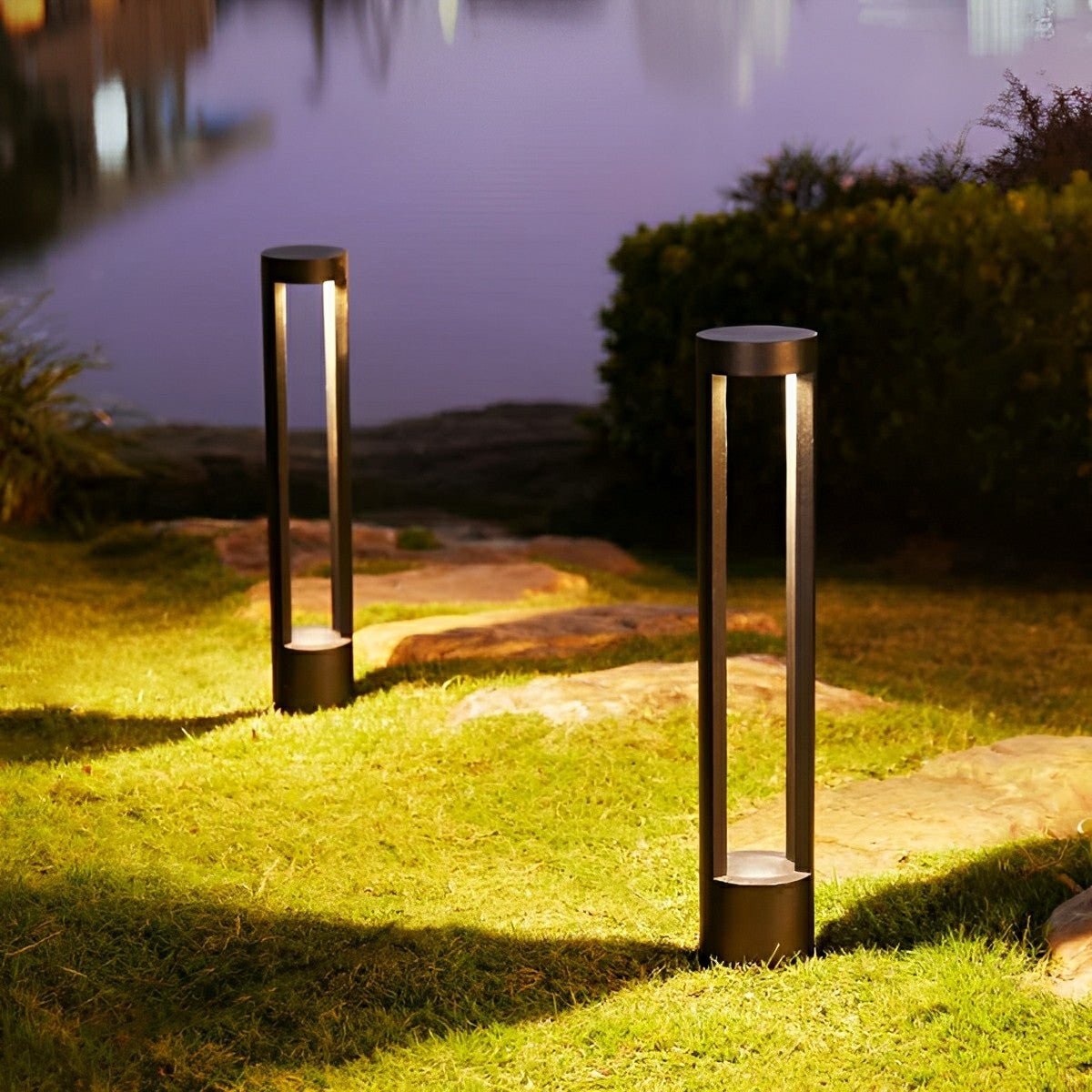 Waterproof Hollow Cylindrical Shaped LED Lamp Post Lights