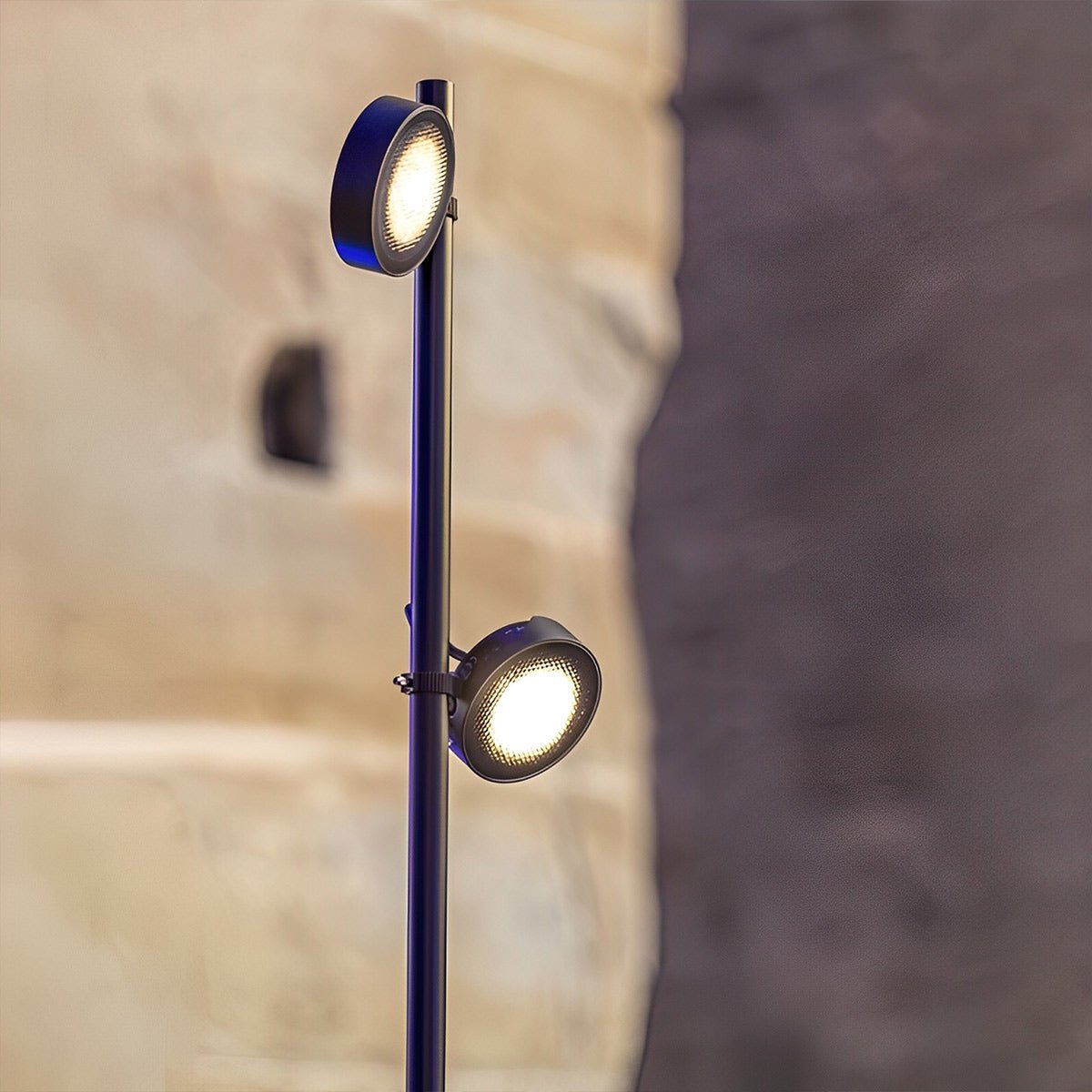 Modern Outdoor Pathway Lighting - IP65 Waterproof Aluminum Street Lamp