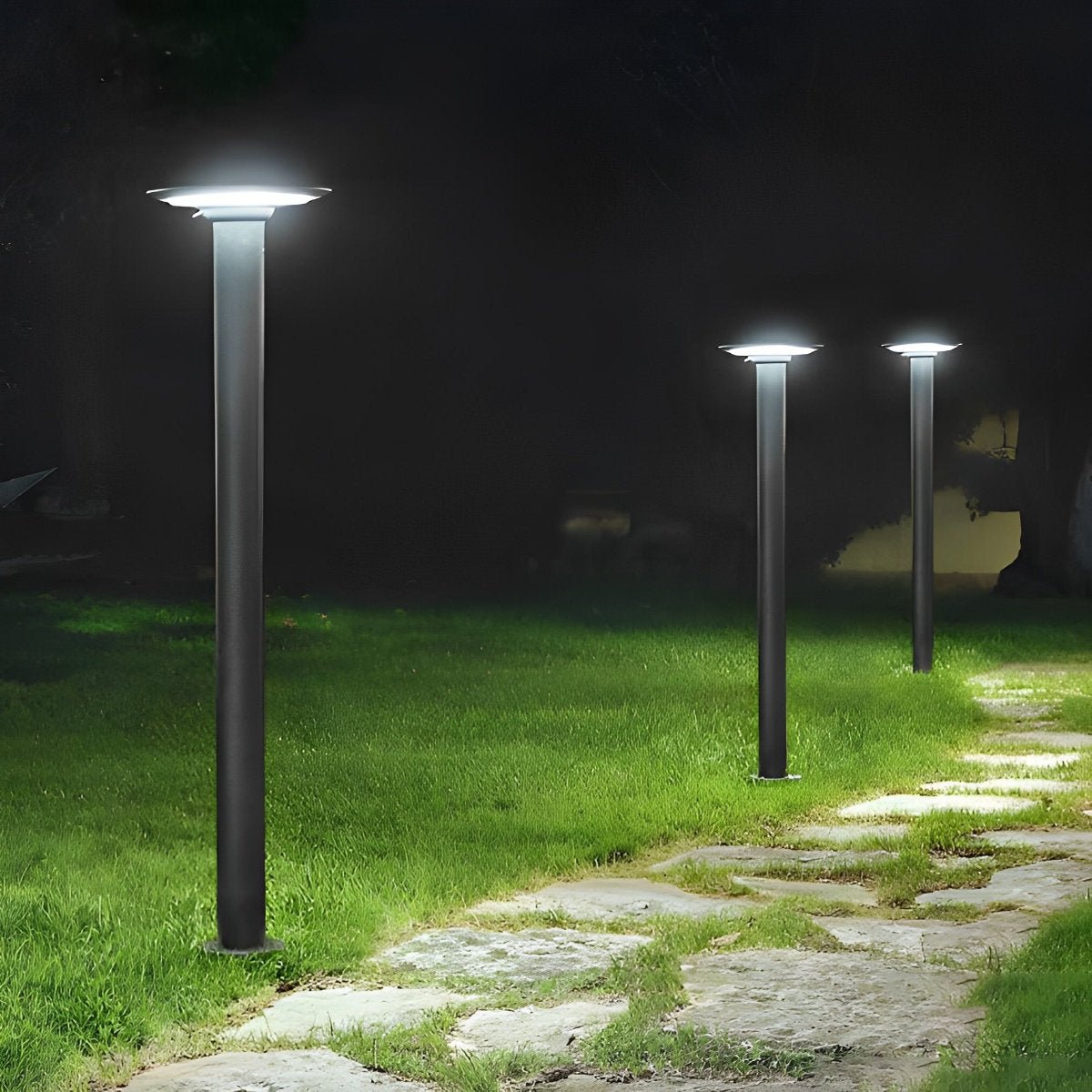 Waterproof Solar Round UFO Shaped LED Path Lights Outdoor Lawn Lights