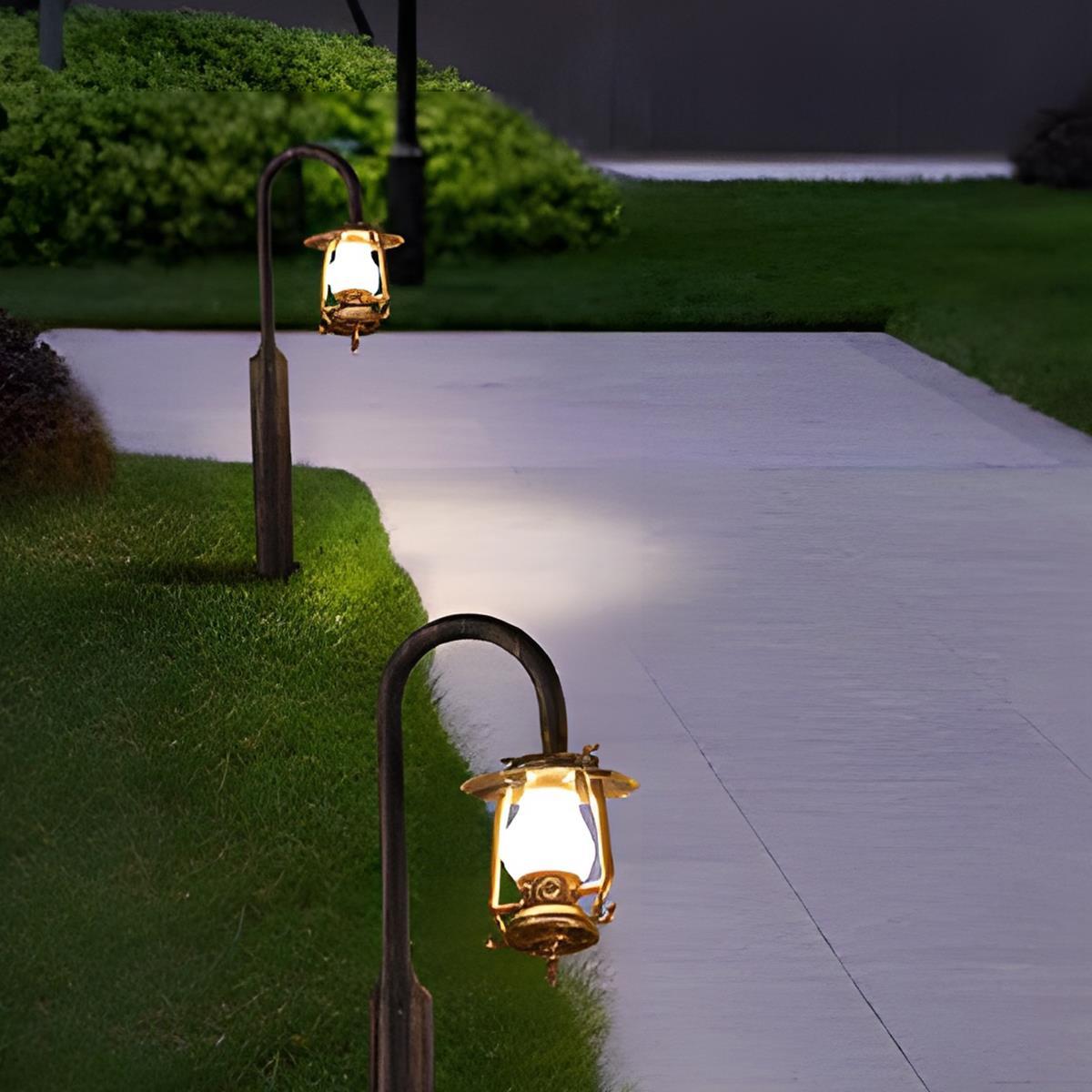 Waterproof Vintage Lantern Outdoor Western Street Lights